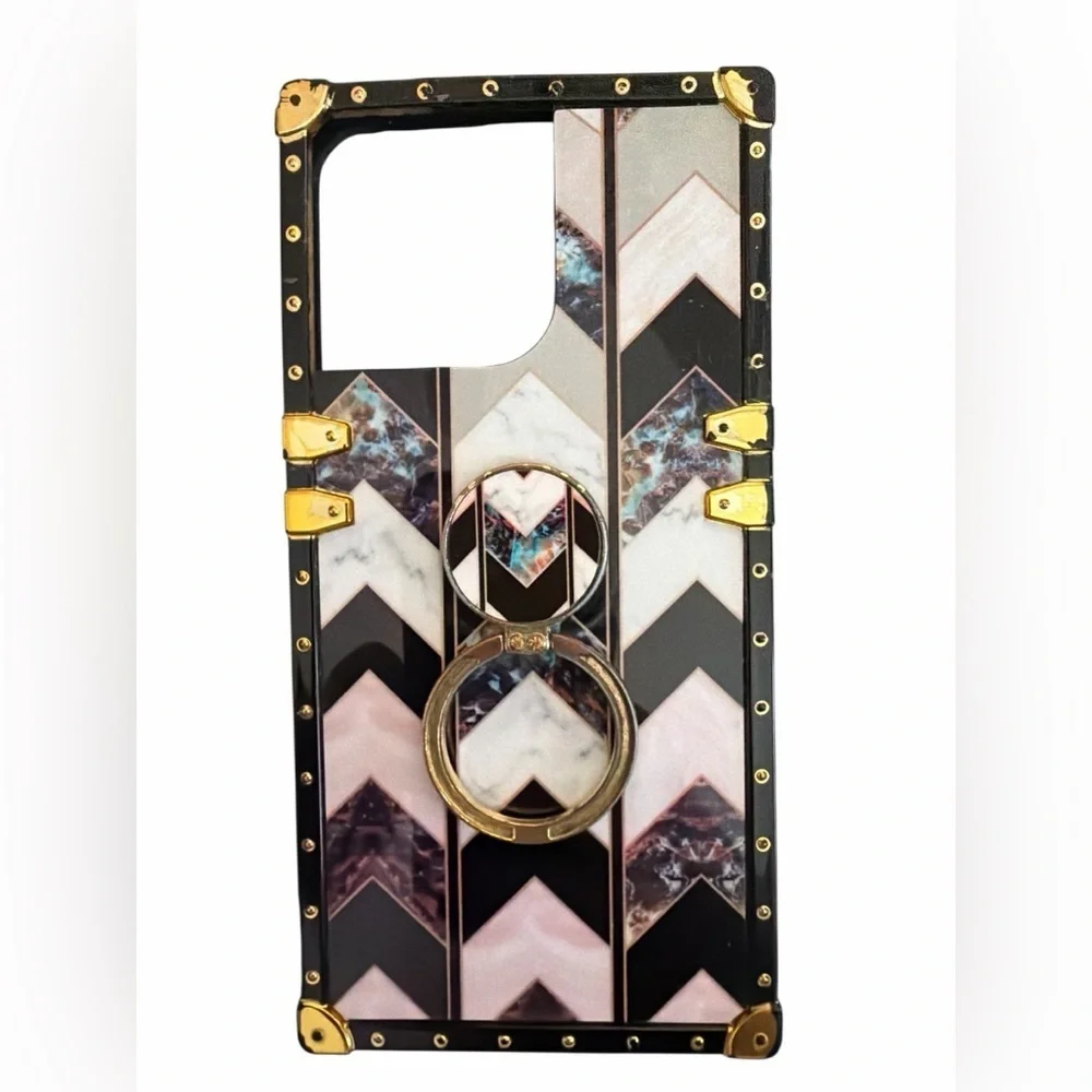 Four IPhone 14 Pro Max Cellphone Cases